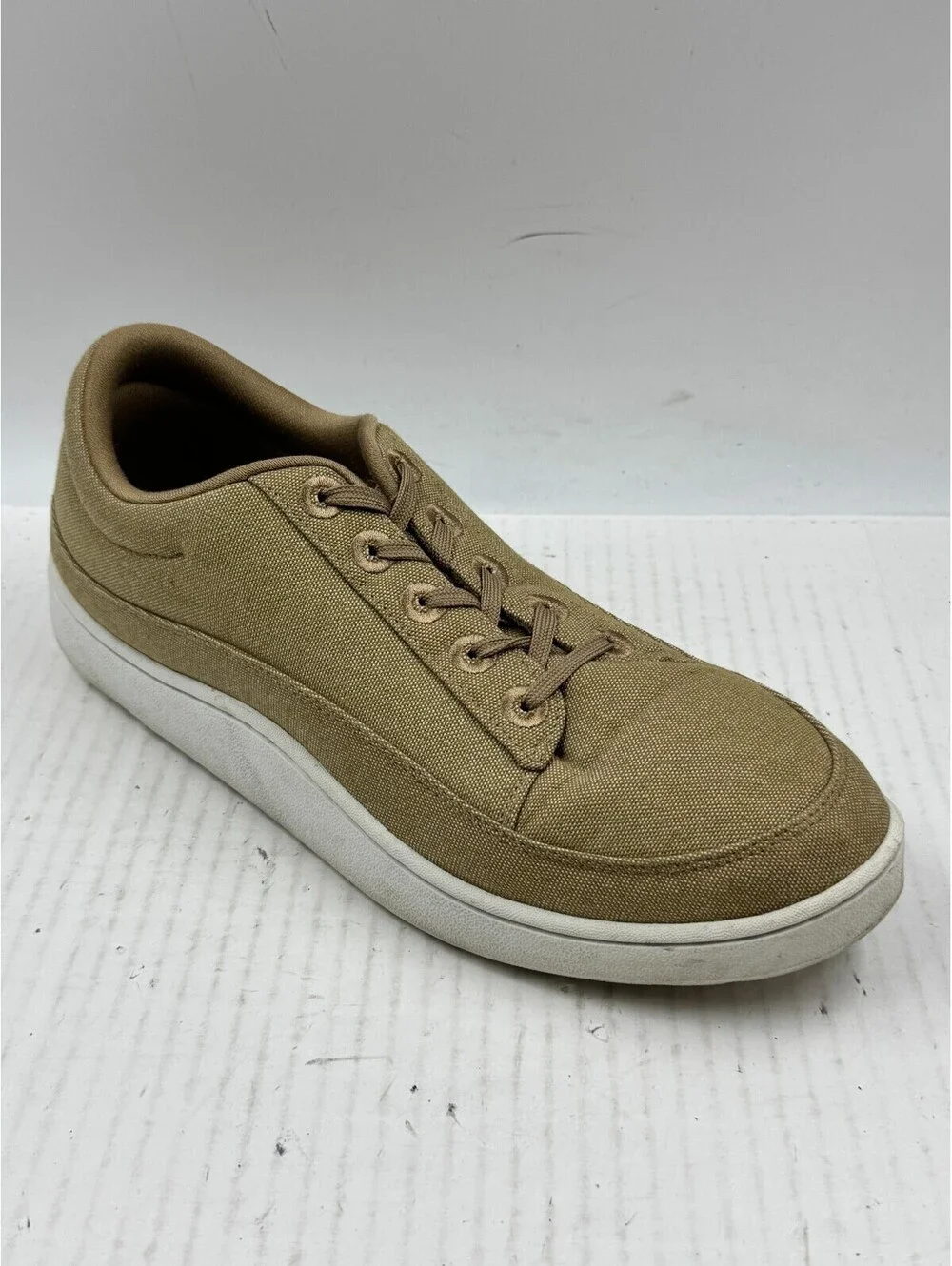 Allbirds Canvas Pacers  Sneakers Men's Size 12 Tan Lace Up Athletic Shoes